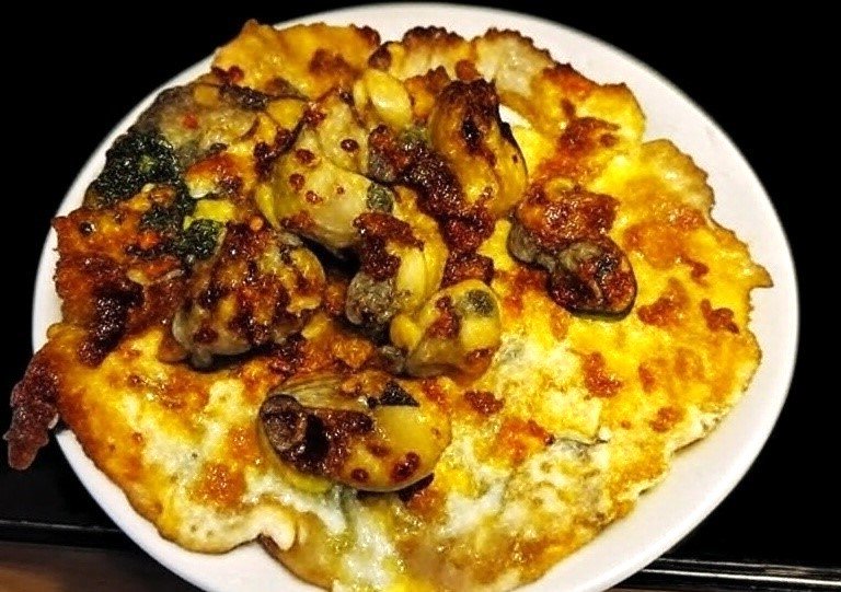 Oyster Omelette