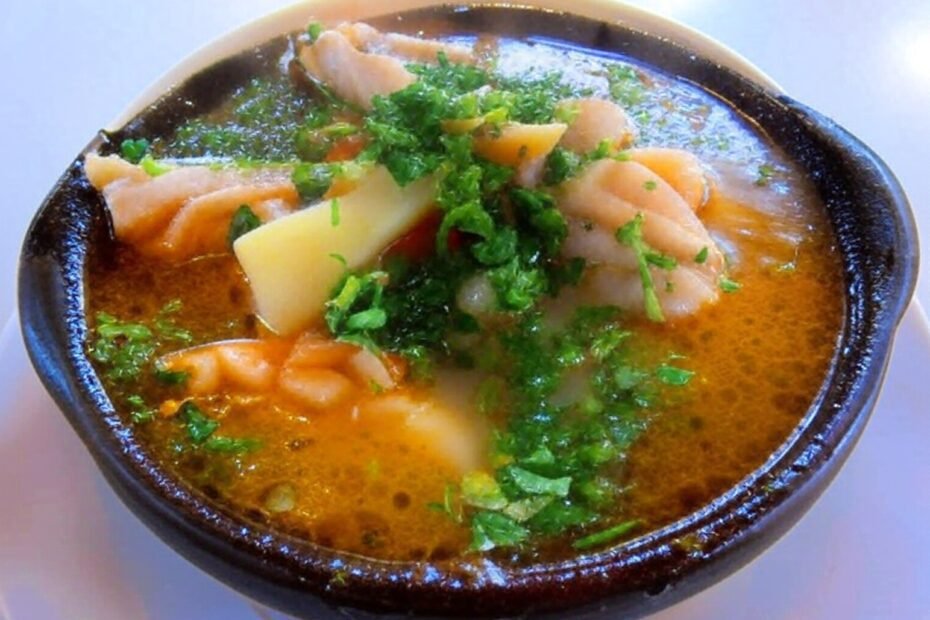 Caldillo de Congrio